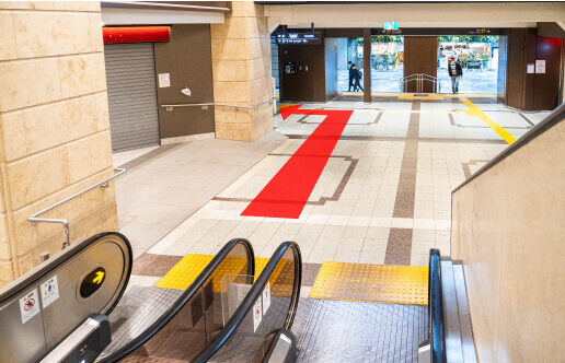 阪急三宮駅からの道順01