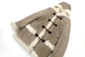 グッチ ムートンダッフル