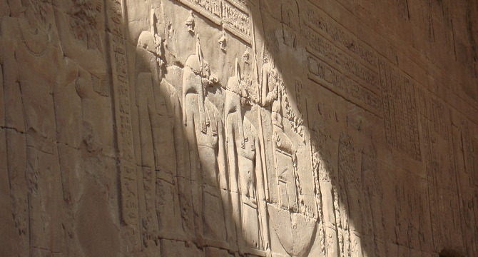 シャトー・マルゴーの18世紀の繁栄とフランス革命のイメージ