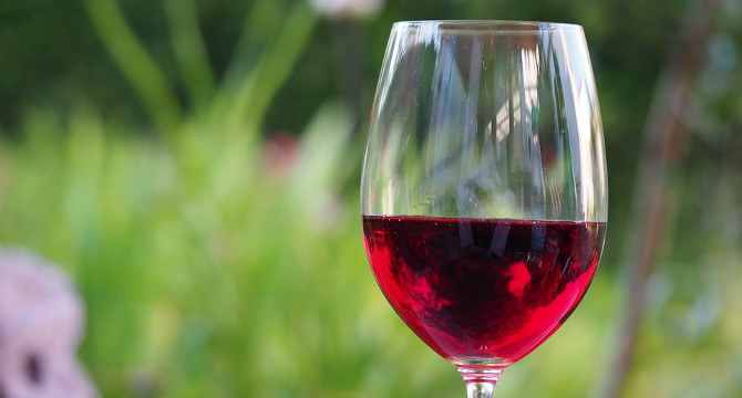 パヴィヨン・ルージュとパヴィヨン・ブランのボトルイメージ