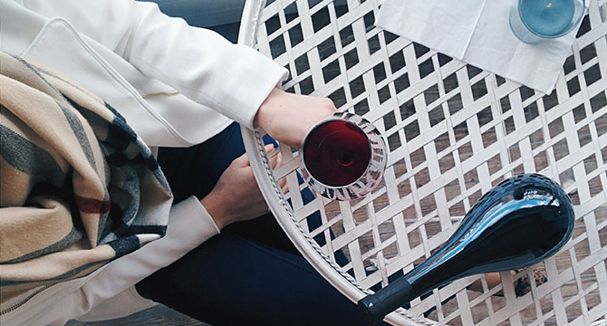 ワインの発酵プロセスとスタックファーメンテーションのイメージ