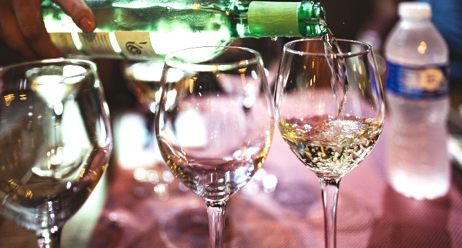 お酒の語彙を増やすためのテイスティングノート