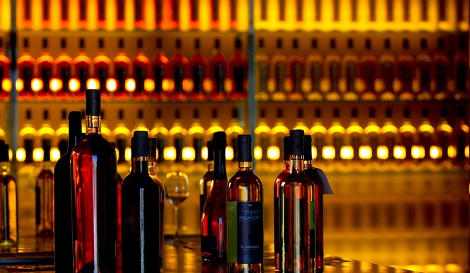 バーカウンター