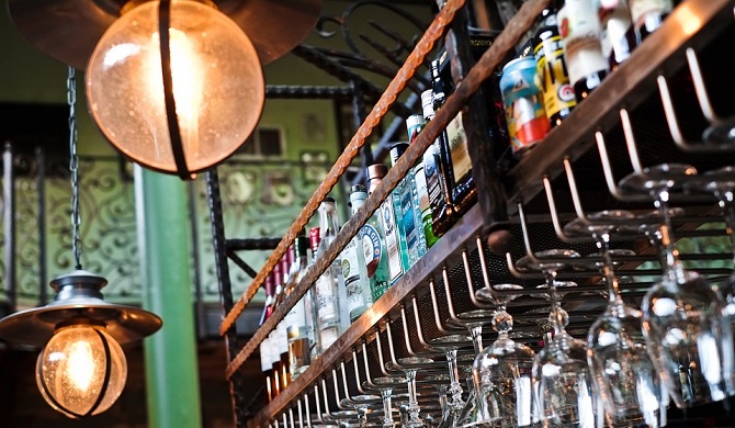 バーカウンター