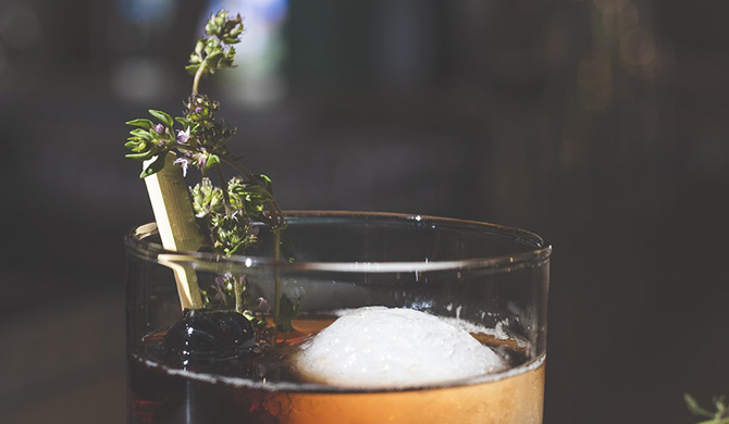 ウイスキーグラス