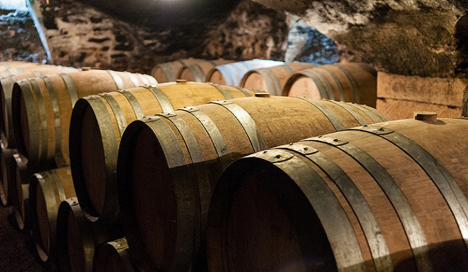 2019年から飲み頃開始！「DRCエシェゾー 2009年」の魅力と買取相場