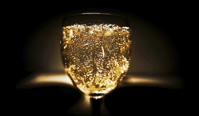 泡が豊富なタイプのシャンパーニュ