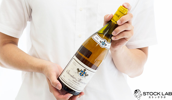 ルフレーヴ シュヴァリエモンラッシェを持つ鑑定士